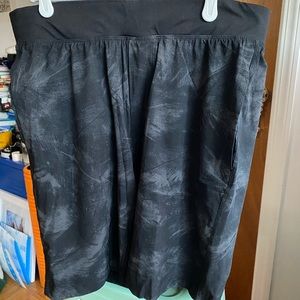 Lululemon THE shorts luxtreme liner 9” inseam